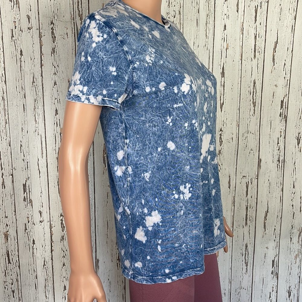 Imperial Motion Tee - Picture 2 of 6